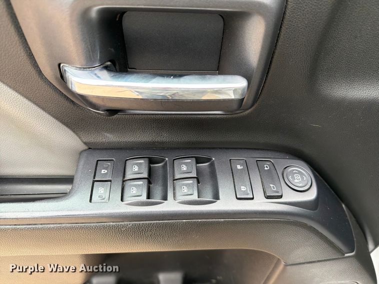 image for item EW0343 2015 Chevrolet Silverado 1500 Ext. Cab pickup truck