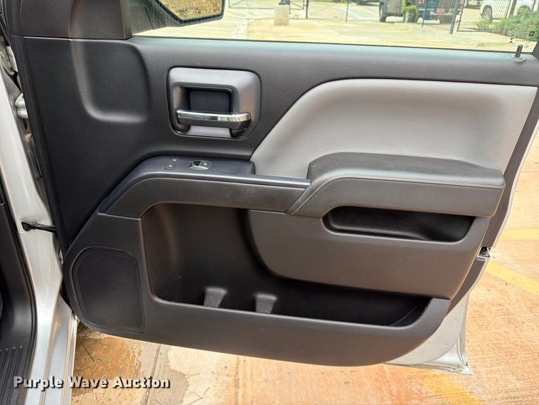image for item EW0343 2015 Chevrolet Silverado 1500 Ext. Cab pickup truck