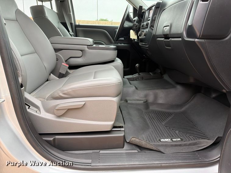 image for item EW0343 2015 Chevrolet Silverado 1500 Ext. Cab pickup truck