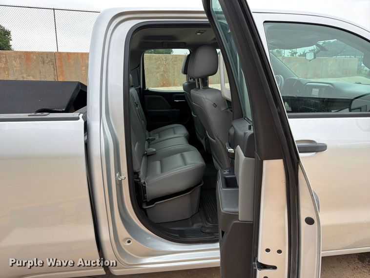 image for item EW0343 2015 Chevrolet Silverado 1500 Ext. Cab pickup truck