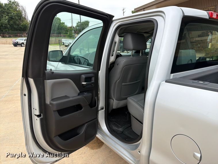 image for item EW0343 2015 Chevrolet Silverado 1500 Ext. Cab pickup truck