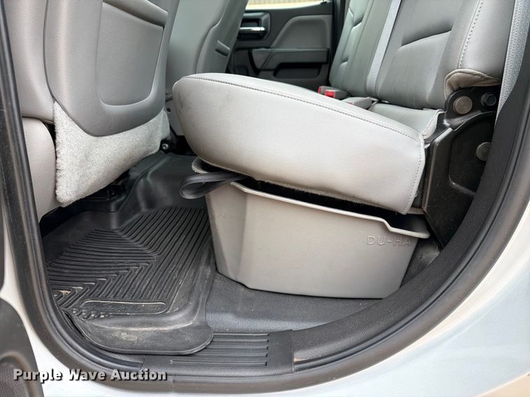 image for item EW0343 2015 Chevrolet Silverado 1500 Ext. Cab pickup truck