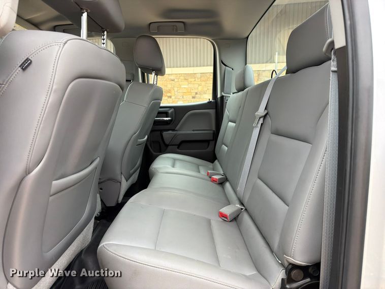 image for item EW0343 2015 Chevrolet Silverado 1500 Ext. Cab pickup truck