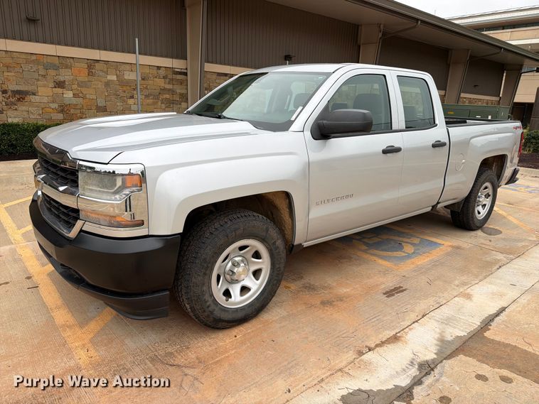 image for item EW0344 2016 Chevrolet Silverado 1500 Ext. Cab pickup truck