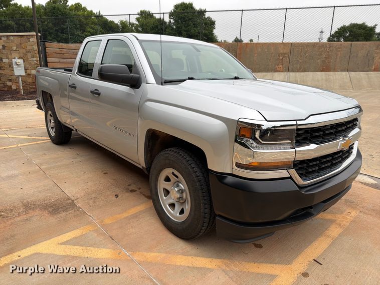 image for item EW0344 2016 Chevrolet Silverado 1500 Ext. Cab pickup truck