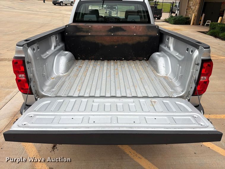 image for item EW0344 2016 Chevrolet Silverado 1500 Ext. Cab pickup truck