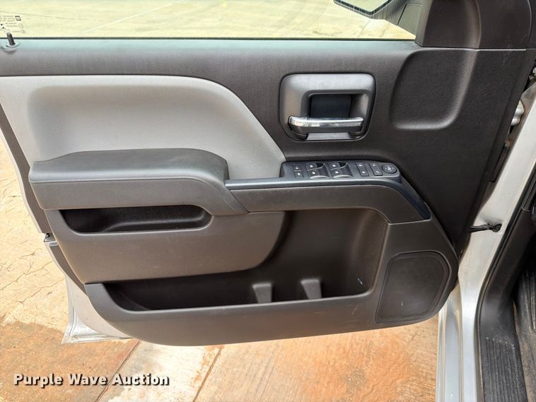 image for item EW0344 2016 Chevrolet Silverado 1500 Ext. Cab pickup truck