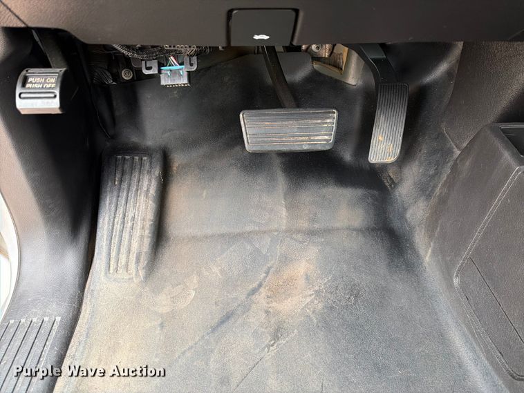 image for item EW0344 2016 Chevrolet Silverado 1500 Ext. Cab pickup truck