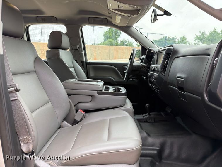 image for item EW0344 2016 Chevrolet Silverado 1500 Ext. Cab pickup truck