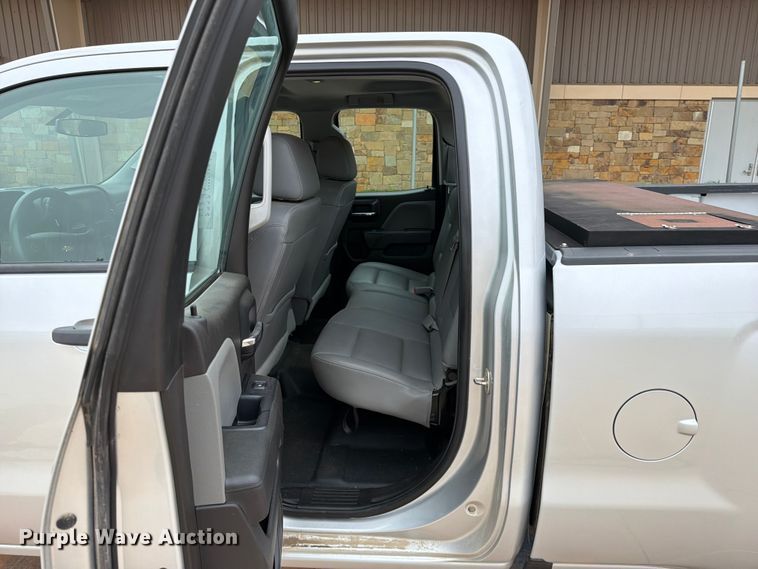 image for item EW0344 2016 Chevrolet Silverado 1500 Ext. Cab pickup truck