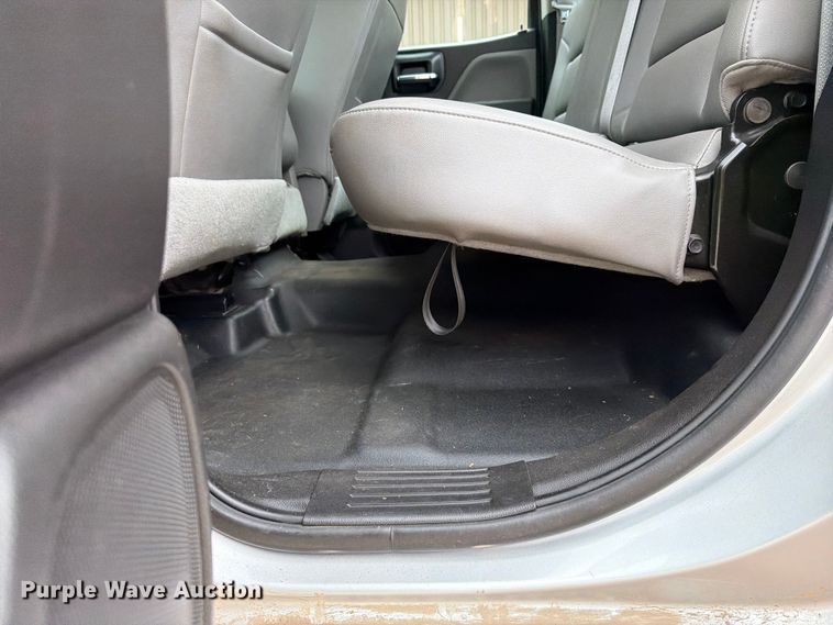 image for item EW0344 2016 Chevrolet Silverado 1500 Ext. Cab pickup truck