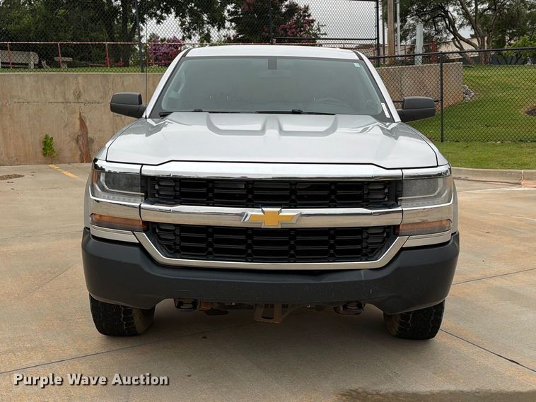 image for item EW0345 2016 Chevrolet Silverado 1500 Crew Cab pickup truck