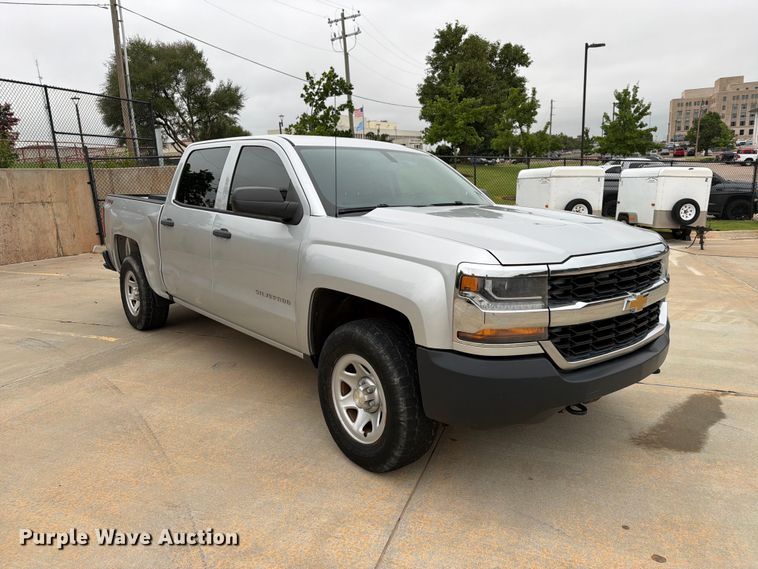 image for item EW0345 2016 Chevrolet Silverado 1500 Crew Cab pickup truck