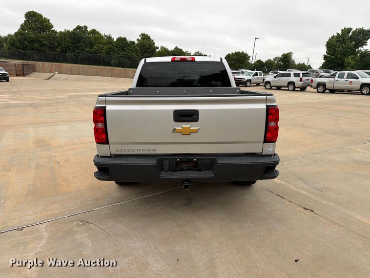 image for item EW0345 2016 Chevrolet Silverado 1500 Crew Cab pickup truck