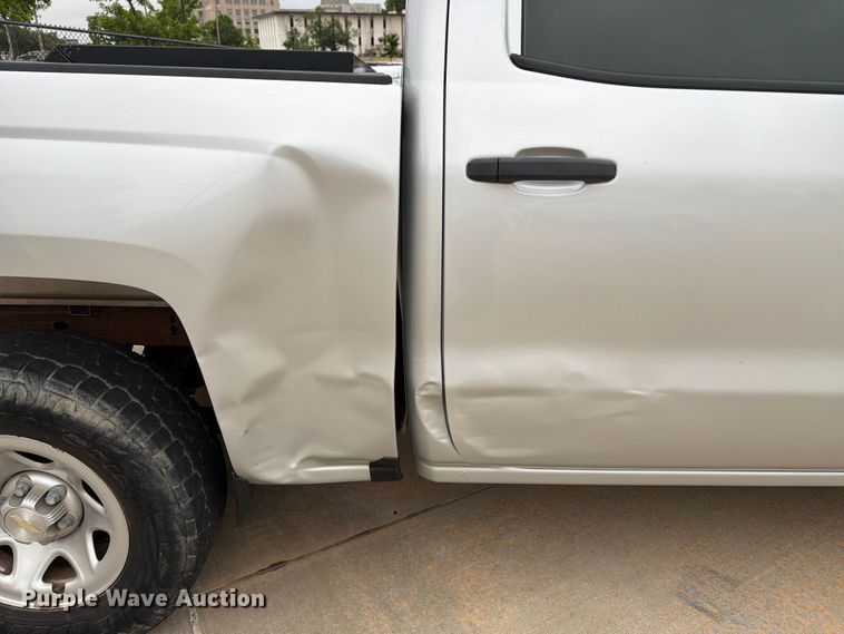 image for item EW0345 2016 Chevrolet Silverado 1500 Crew Cab pickup truck