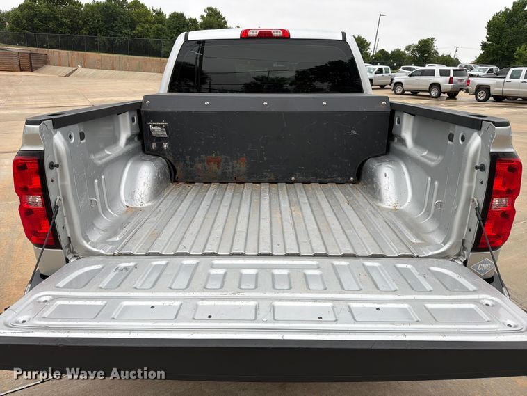image for item EW0345 2016 Chevrolet Silverado 1500 Crew Cab pickup truck