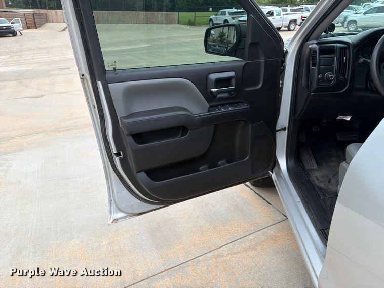 image for item EW0345 2016 Chevrolet Silverado 1500 Crew Cab pickup truck