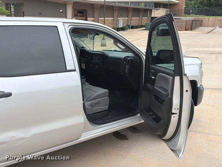 image for item EW0345 2016 Chevrolet Silverado 1500 Crew Cab pickup truck