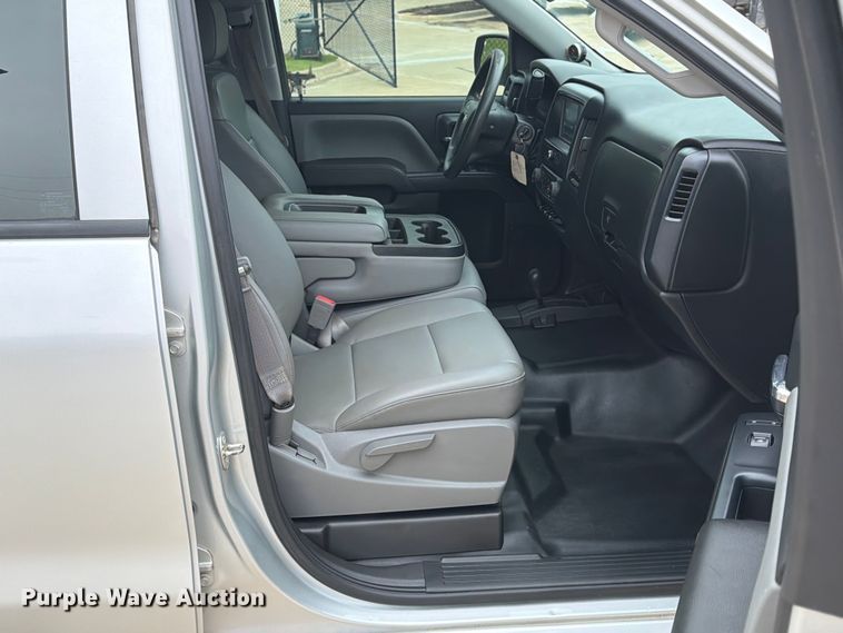 image for item EW0345 2016 Chevrolet Silverado 1500 Crew Cab pickup truck