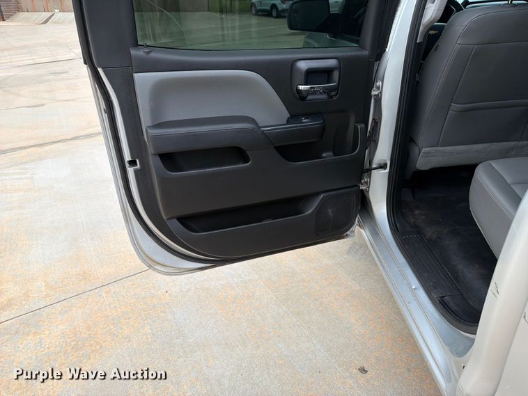 image for item EW0345 2016 Chevrolet Silverado 1500 Crew Cab pickup truck