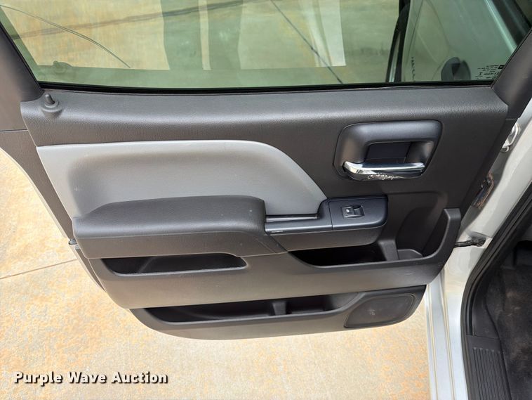 image for item EW0345 2016 Chevrolet Silverado 1500 Crew Cab pickup truck