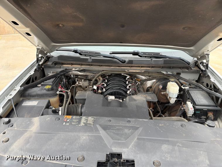 image for item EW0345 2016 Chevrolet Silverado 1500 Crew Cab pickup truck