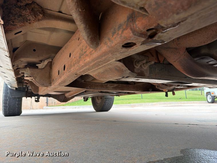 image for item EW0345 2016 Chevrolet Silverado 1500 Crew Cab pickup truck