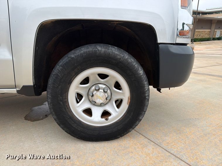 image for item EW0345 2016 Chevrolet Silverado 1500 Crew Cab pickup truck