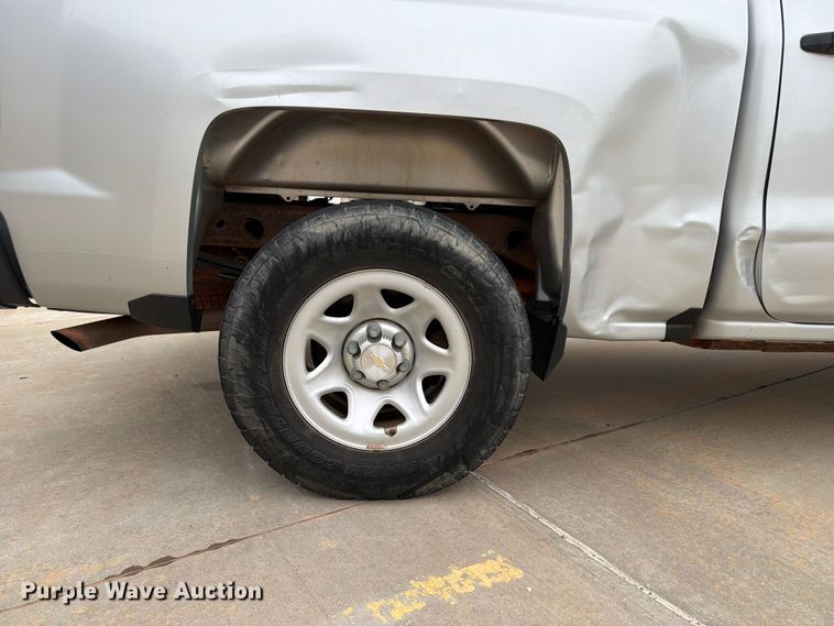 image for item EW0345 2016 Chevrolet Silverado 1500 Crew Cab pickup truck