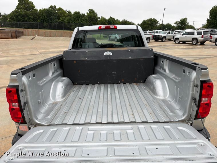 image for item EW0346 2017 Chevrolet Silverado 1500 Ext. Cab pickup truck