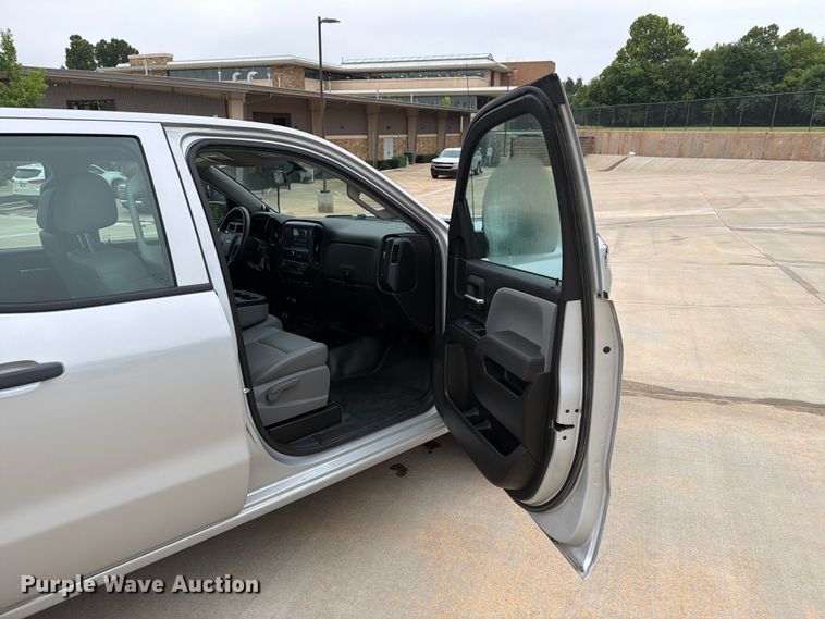 image for item EW0346 2017 Chevrolet Silverado 1500 Ext. Cab pickup truck