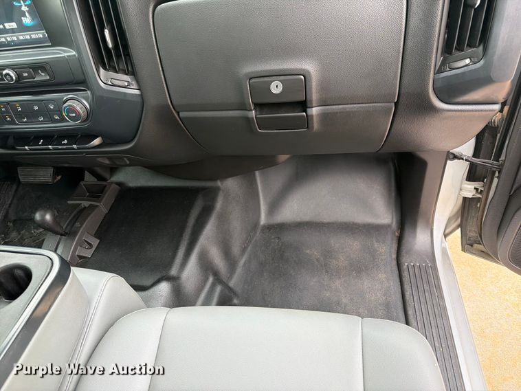 image for item EW0346 2017 Chevrolet Silverado 1500 Ext. Cab pickup truck