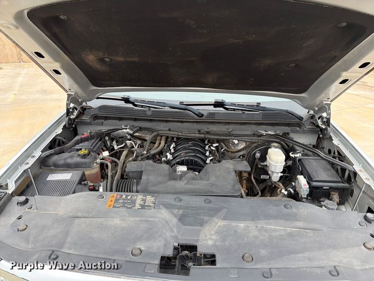 image for item EW0346 2017 Chevrolet Silverado 1500 Ext. Cab pickup truck
