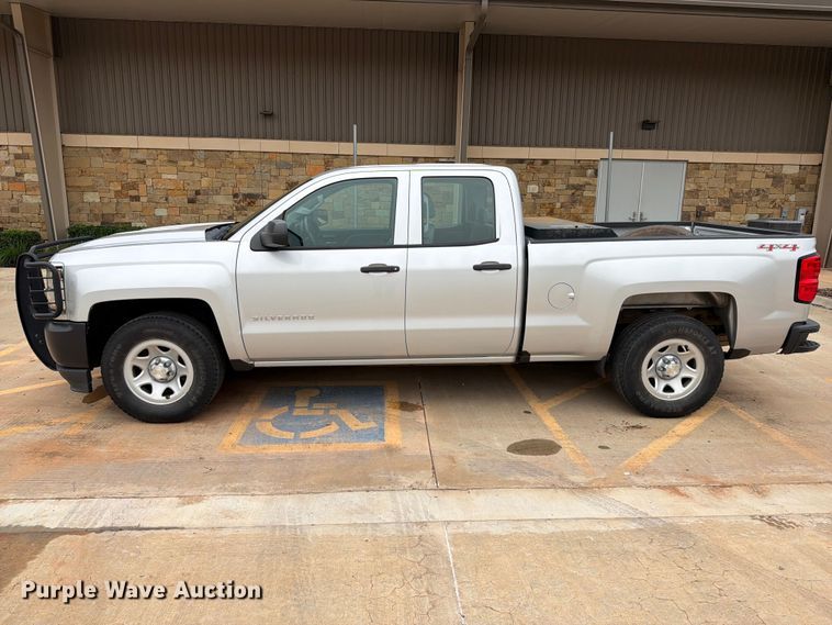 image for item EW0347 2017 Chevrolet Silverado 1500 Ext. Cab pickup truck