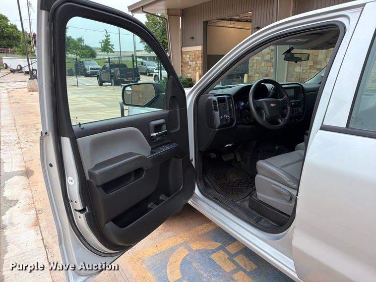 image for item EW0347 2017 Chevrolet Silverado 1500 Ext. Cab pickup truck