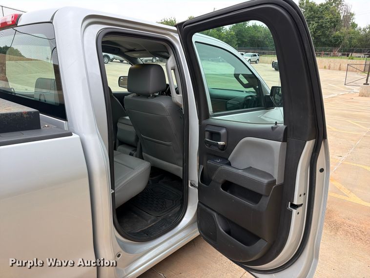 image for item EW0347 2017 Chevrolet Silverado 1500 Ext. Cab pickup truck