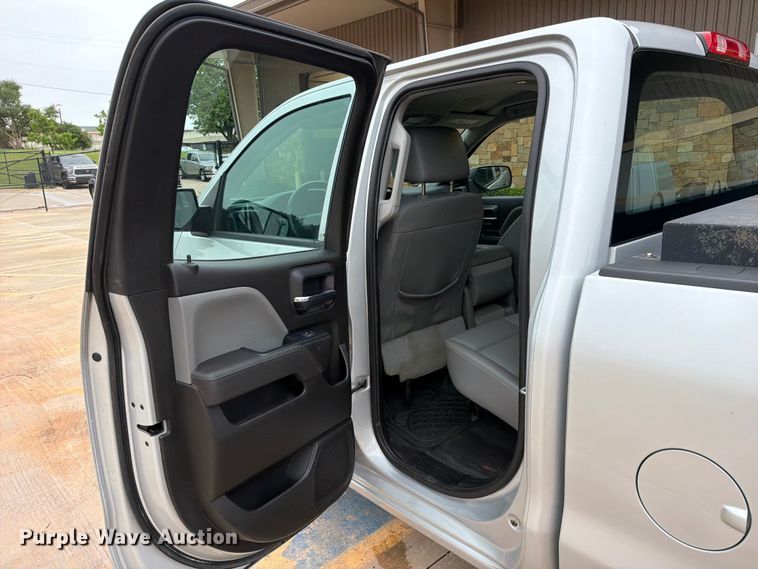 image for item EW0347 2017 Chevrolet Silverado 1500 Ext. Cab pickup truck