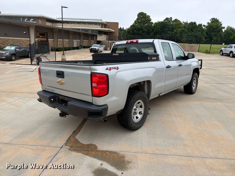 image for item EW0348 2018 Chevrolet Silverado 1500 Ext. Cab pickup truck