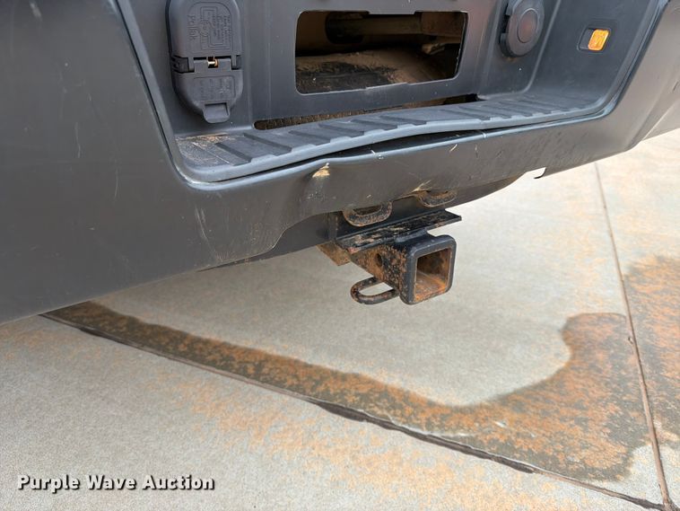 image for item EW0348 2018 Chevrolet Silverado 1500 Ext. Cab pickup truck