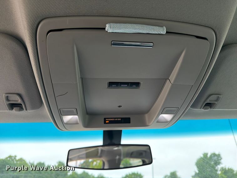 image for item EW0348 2018 Chevrolet Silverado 1500 Ext. Cab pickup truck