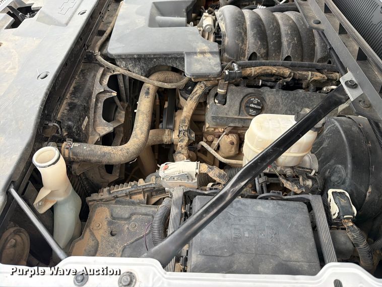 image for item EW0348 2018 Chevrolet Silverado 1500 Ext. Cab pickup truck