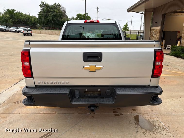 image for item EW0349 2018 Chevrolet Silverado 1500 Crew Cab pickup truck