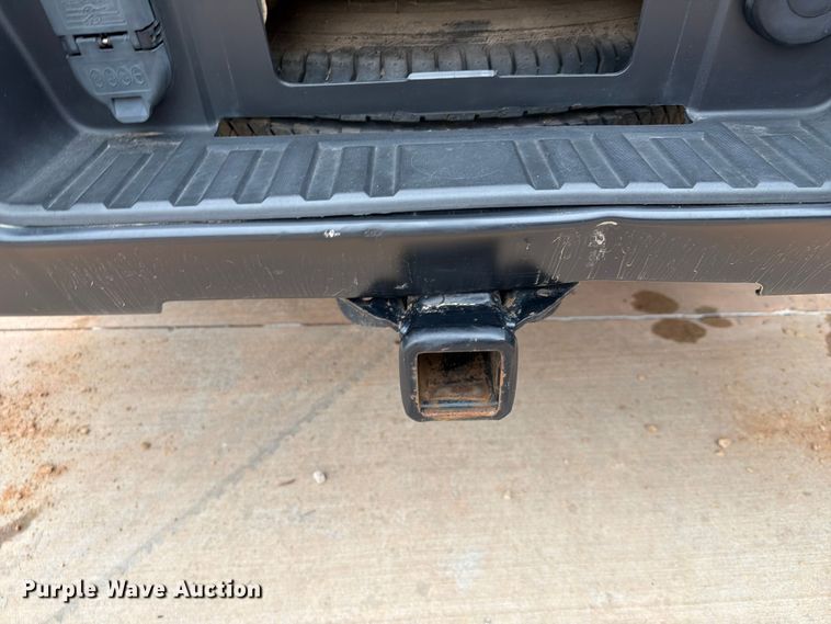 image for item EW0349 2018 Chevrolet Silverado 1500 Crew Cab pickup truck