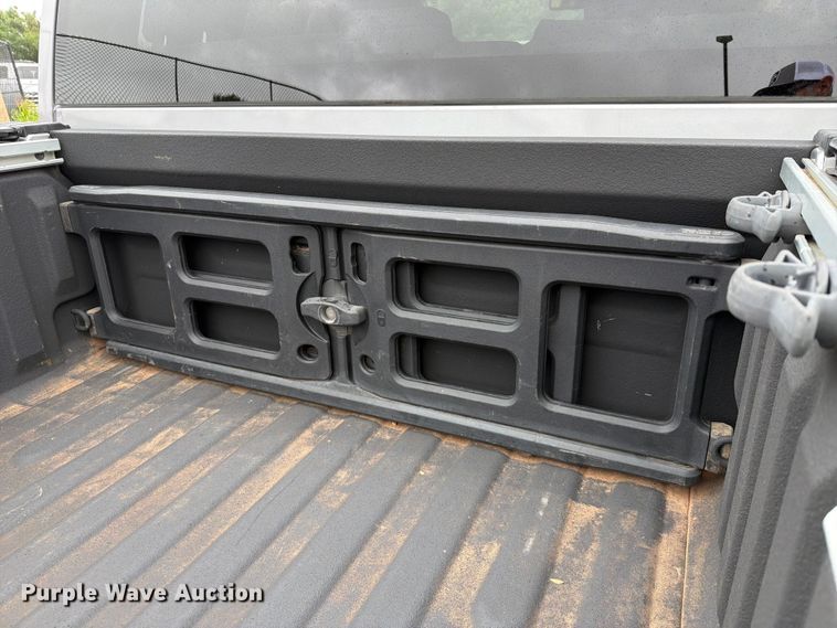 image for item EW0349 2018 Chevrolet Silverado 1500 Crew Cab pickup truck