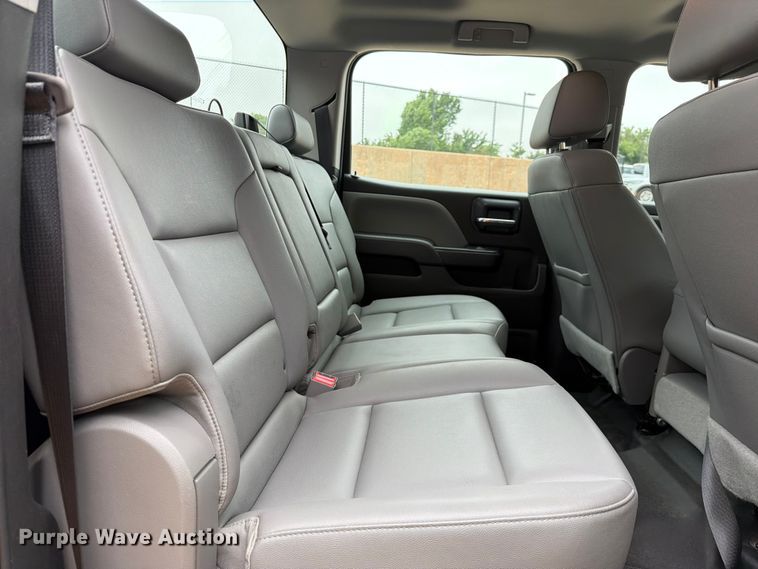 image for item EW0349 2018 Chevrolet Silverado 1500 Crew Cab pickup truck