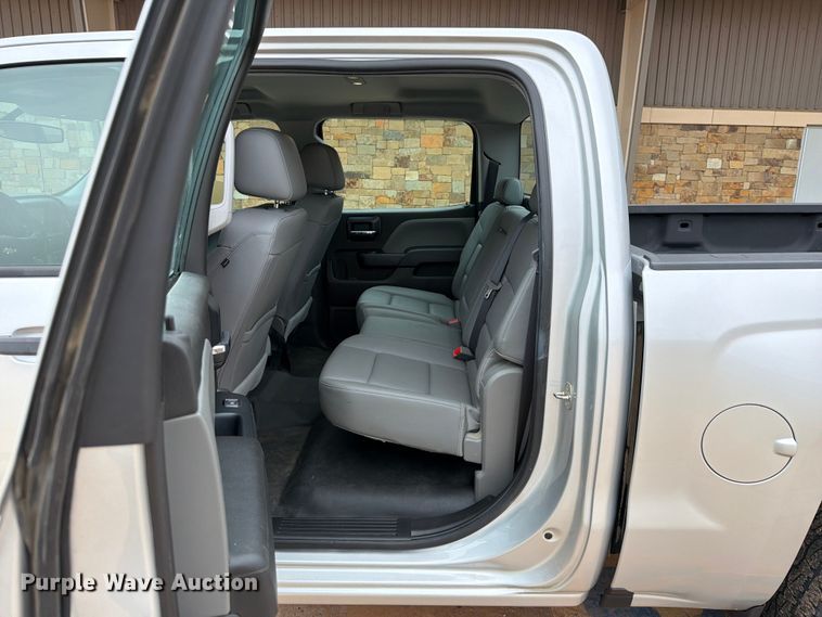 image for item EW0349 2018 Chevrolet Silverado 1500 Crew Cab pickup truck