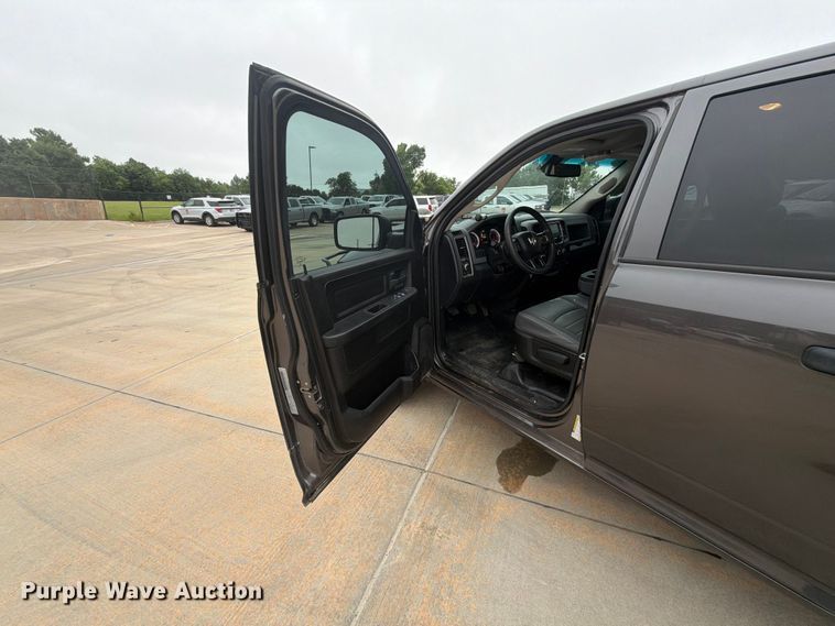 image for item EW0350 2019 RAM 1500 classic Ext. Cab pickup truck