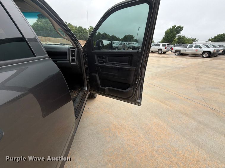 image for item EW0350 2019 RAM 1500 classic Ext. Cab pickup truck