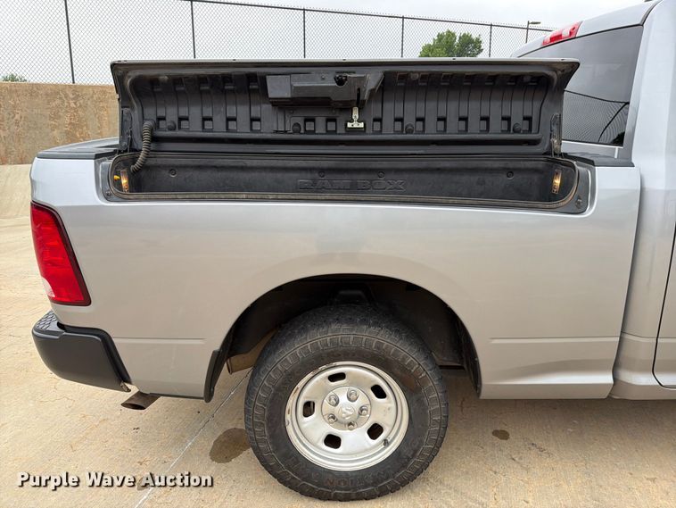 image for item EW0351 2019 RAM 1500 Crew Cab pickup truck