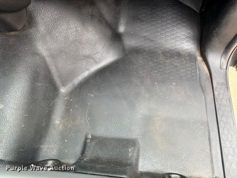 image for item EW0351 2019 RAM 1500 Crew Cab pickup truck